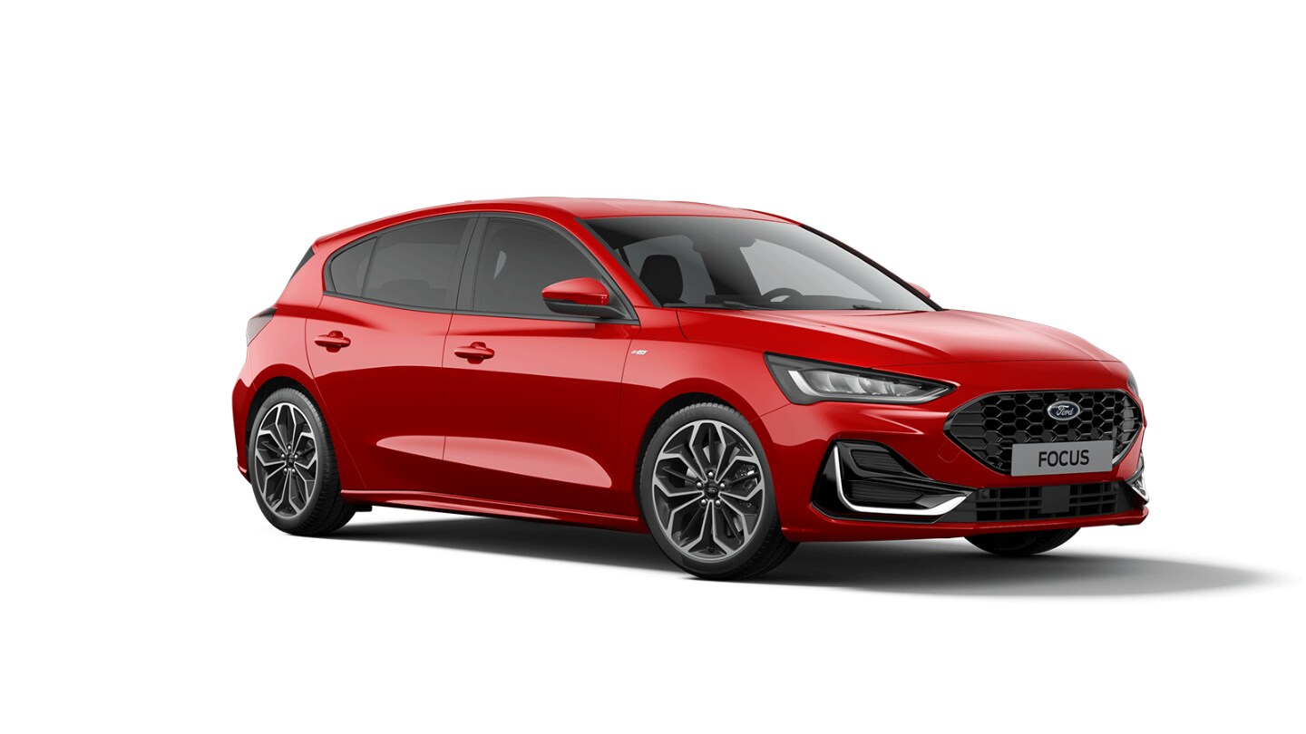 Ford Focus ST-Line Vignale from 3/4 front angle