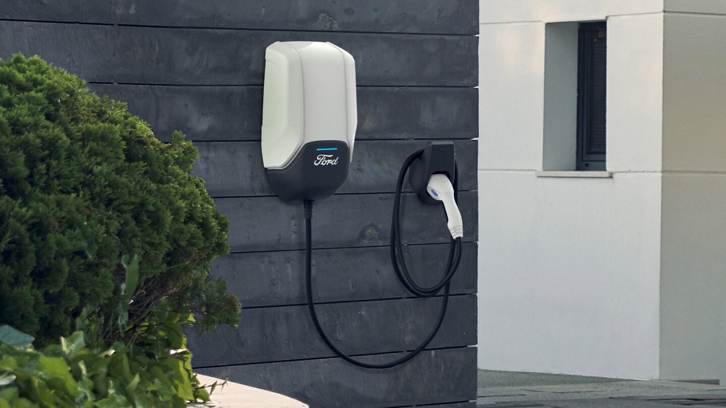 Ford kuga phev hot sale charging