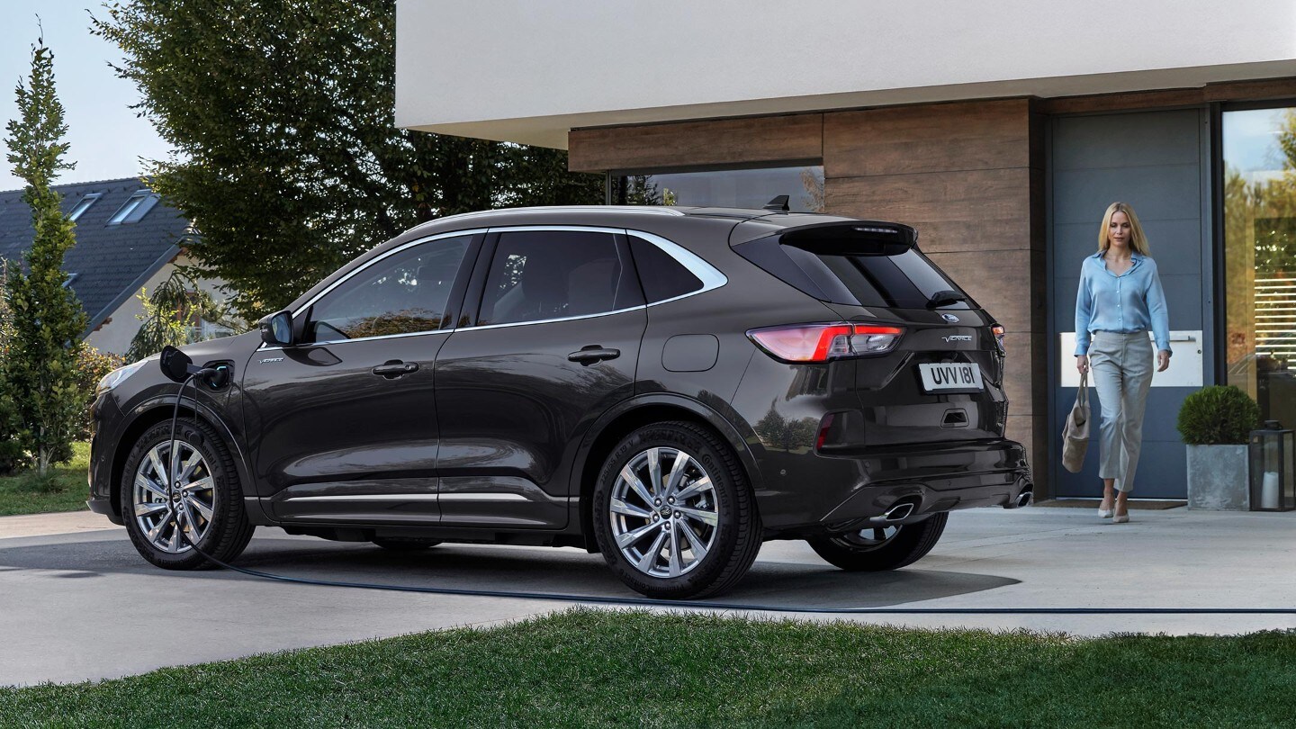 New Kuga PHEV Charging Guide | Ford UK