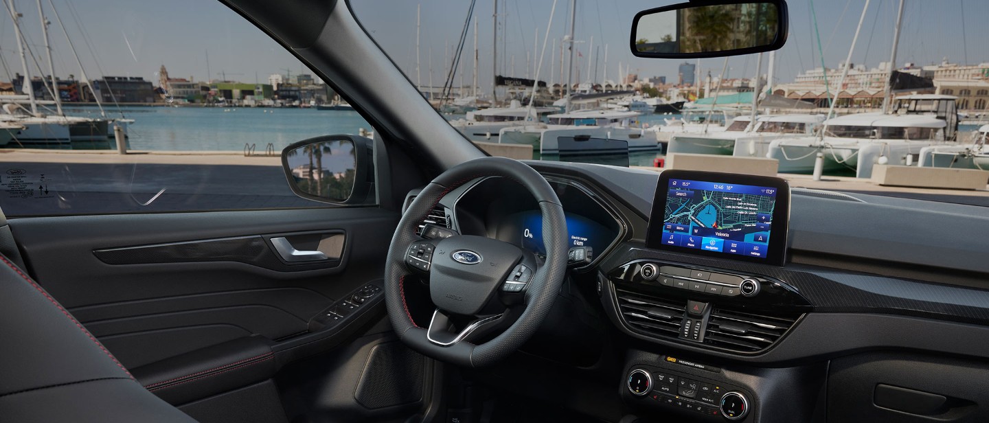 Ford Kuga interior view