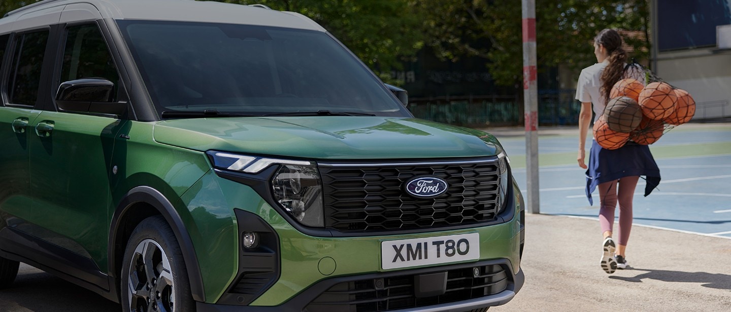 Ford tourneo courier shop hybrid