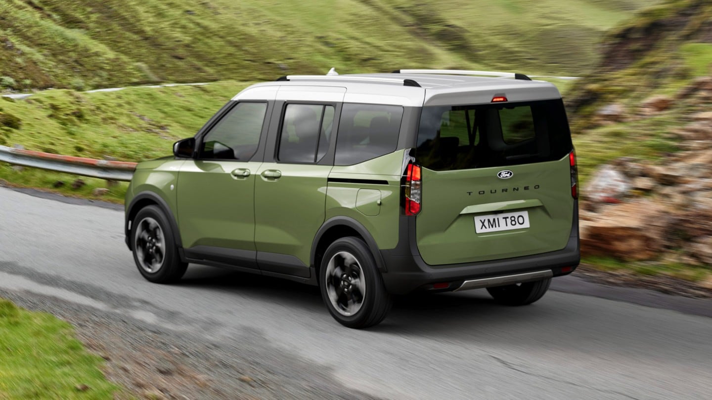 Ford Tourneo Courier driving back view