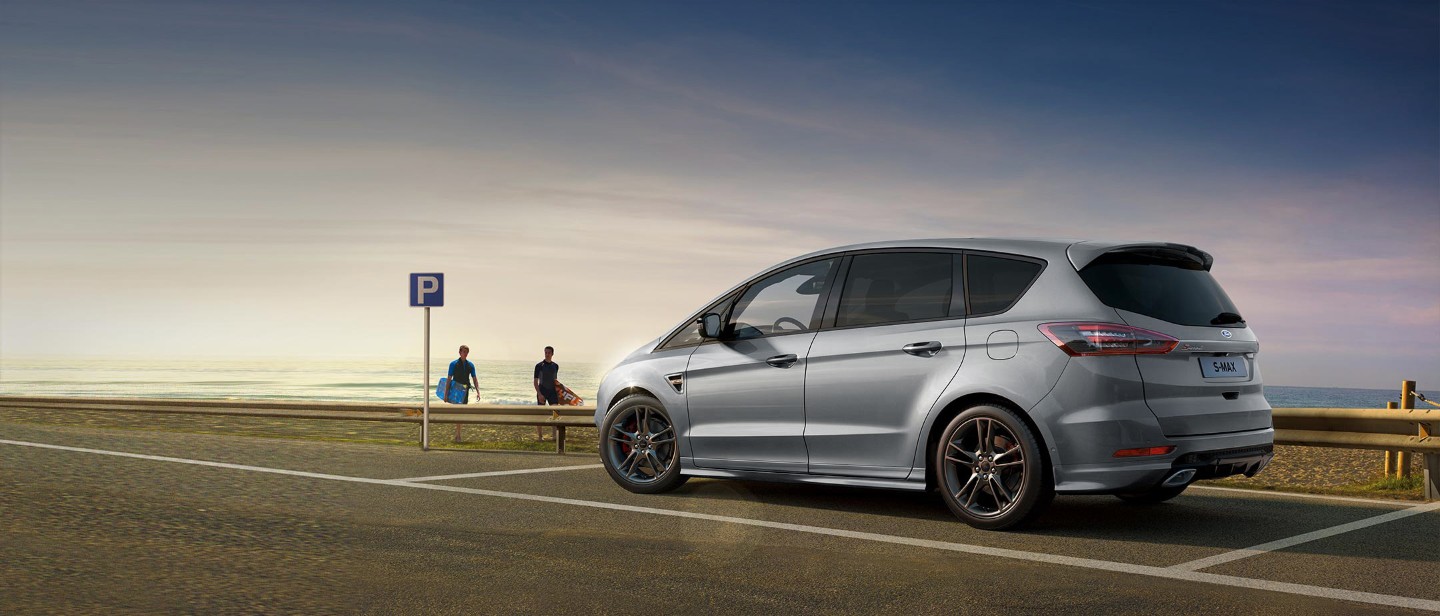 Ford S-MAX ST-Line rear view parked at beach