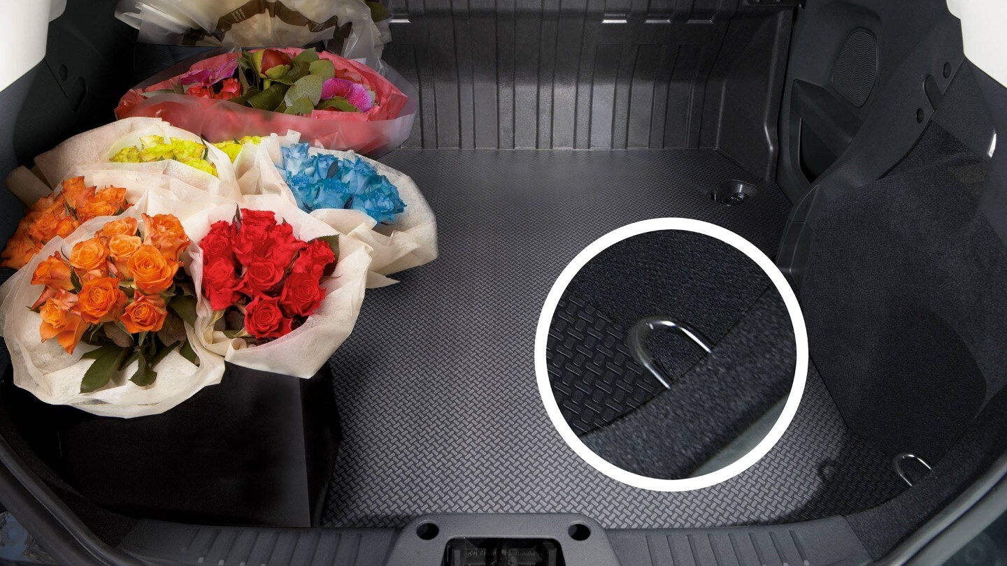 Ford Fiesta Can cargo space with flowers