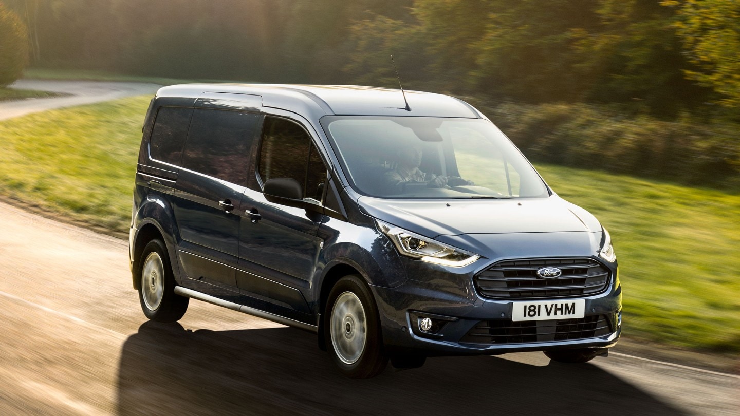 Коннект автомобиль. Ford Transit connect 2018. Ford Transit connect 2021. Ford Transit connect 2022. Форд Транзит каблук.