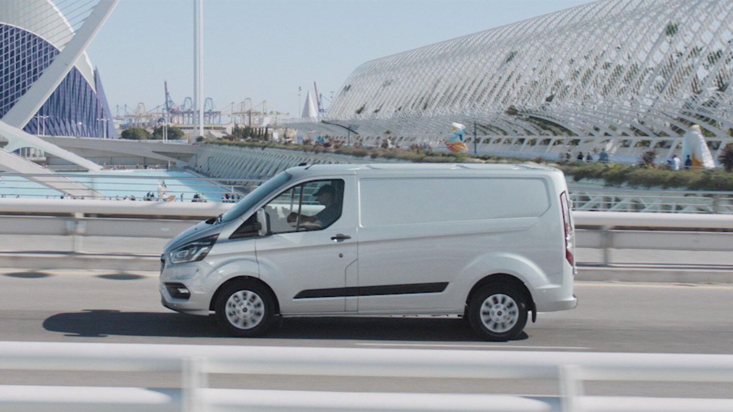 Ford Transit Custom - Versatile Mid-Sized Van