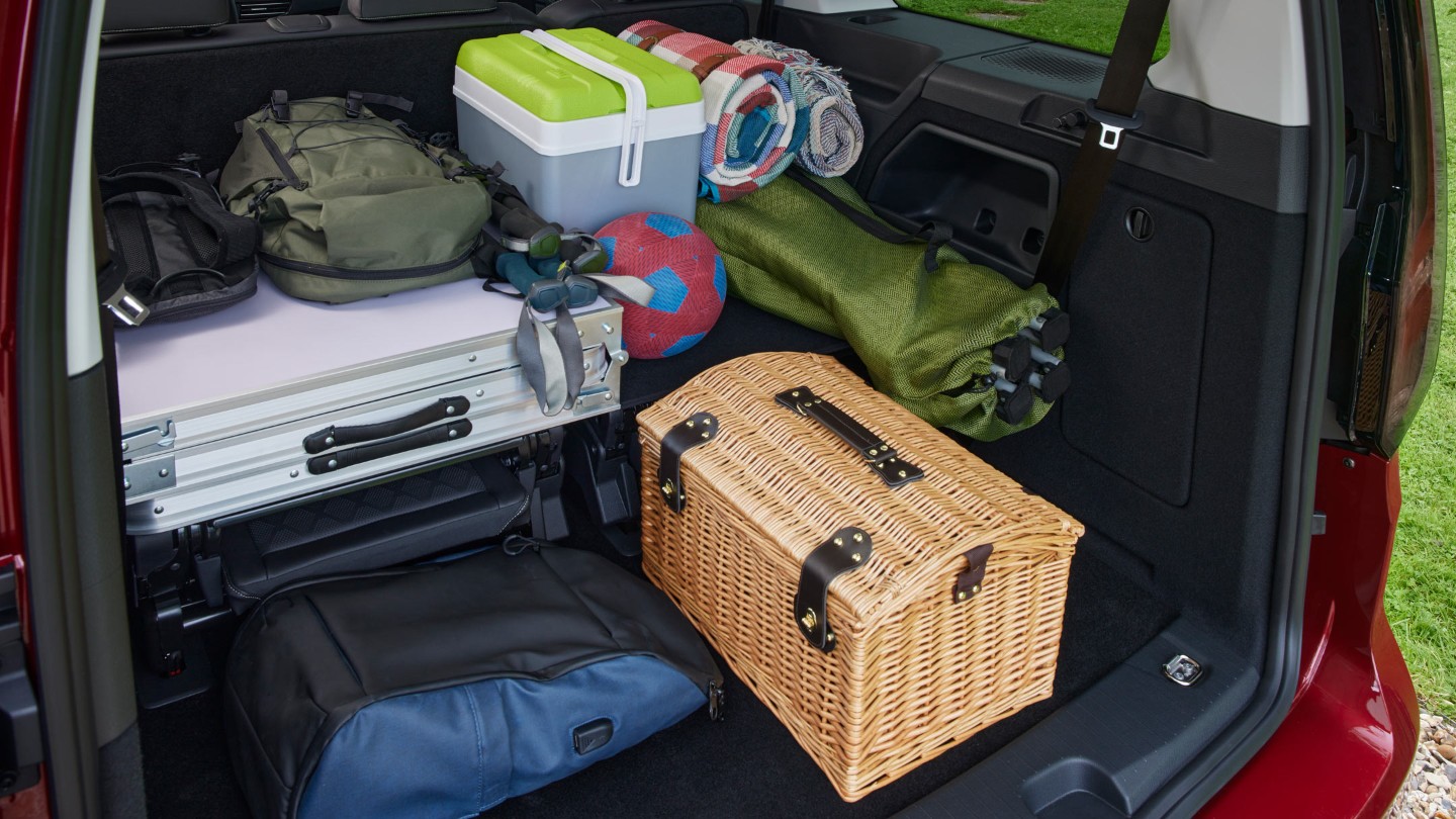 Ford Tourneo Connect loadspace..