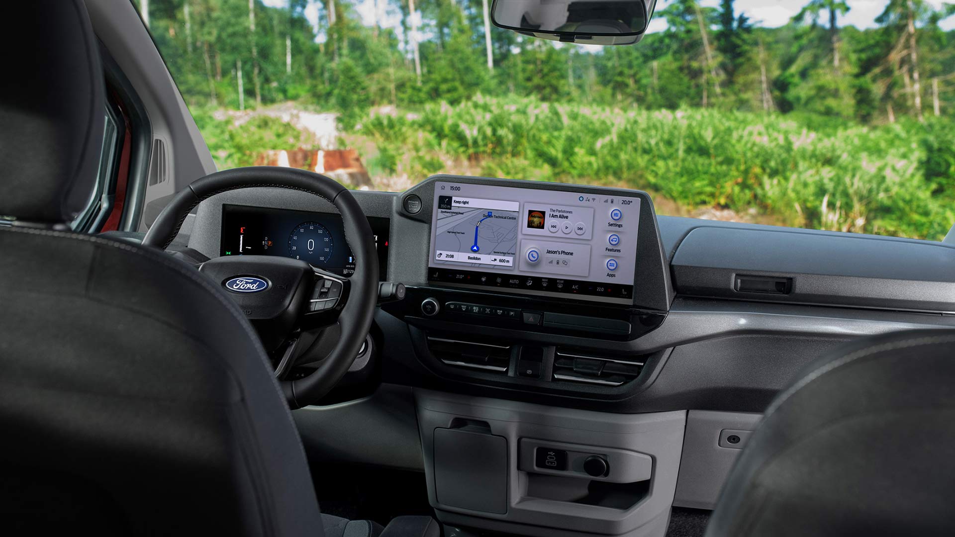 Steering wheel, dashboard and 13" touchscreen with SYNC 4 in a Ford Transit Custom Nugget. 