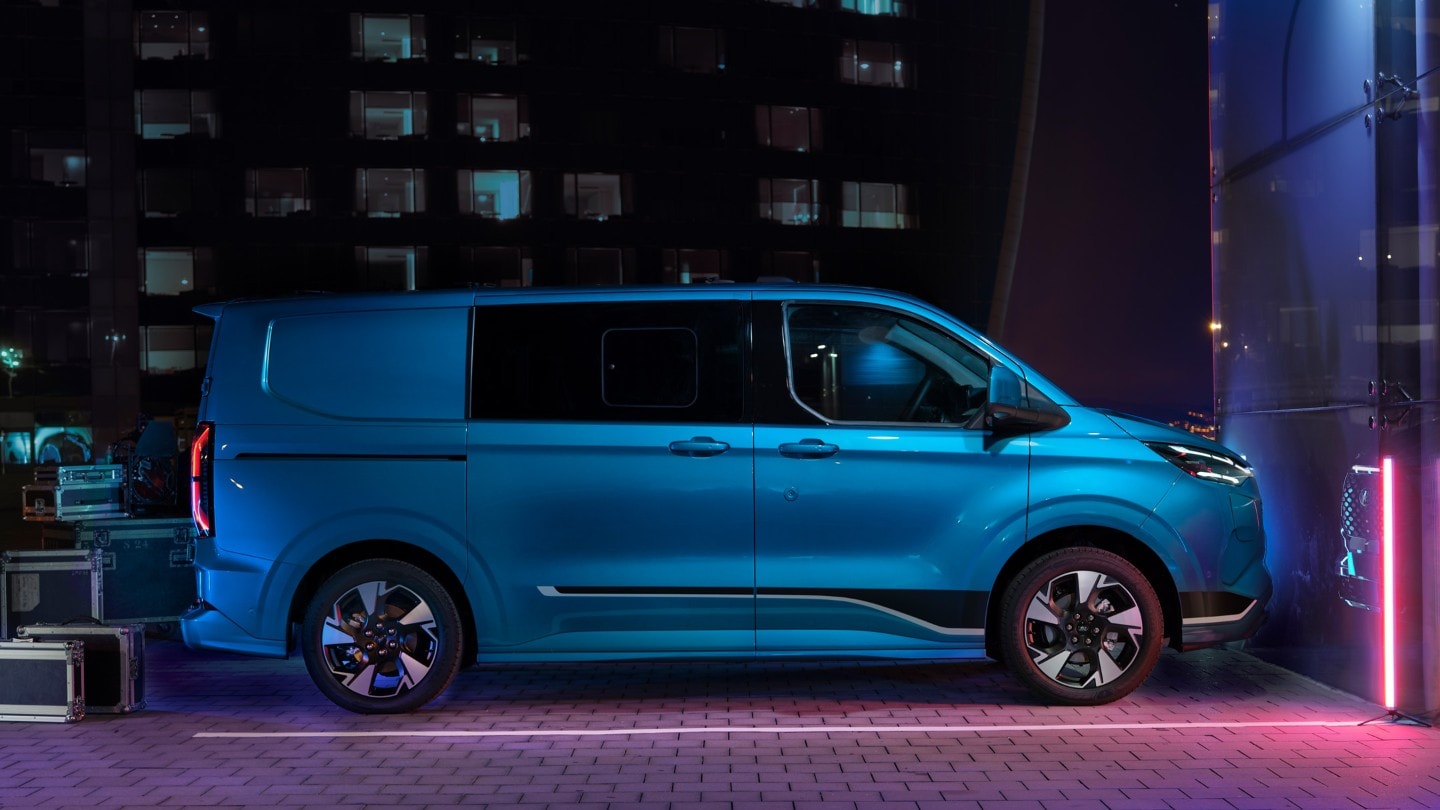 Der neue Ford Transit Custom und E-Transit Custom