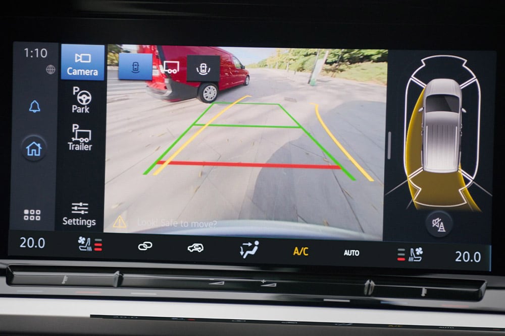 10-inch colour touchscreen showing rearview camera and Pro Trailer Backup Assist technology in use.