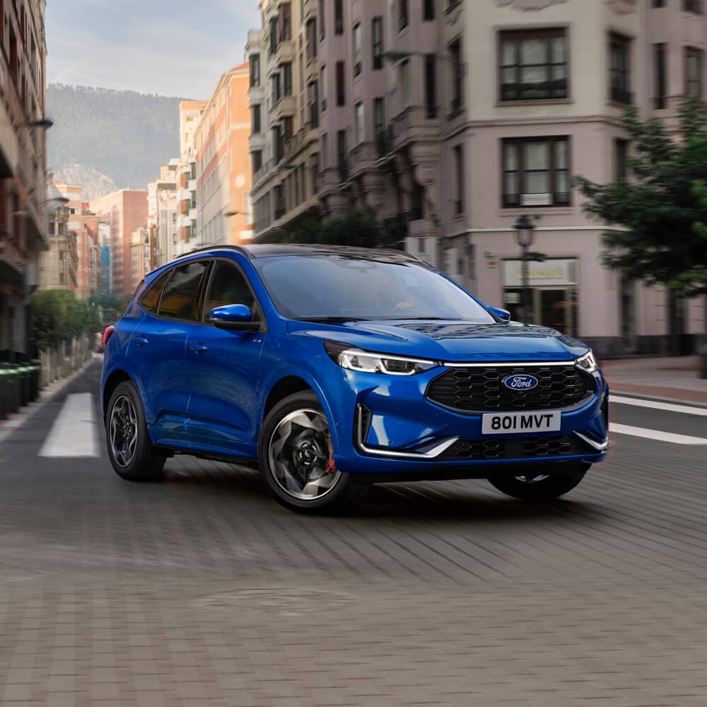 Kuga Plug-In Hybrid in Desert Island Blue